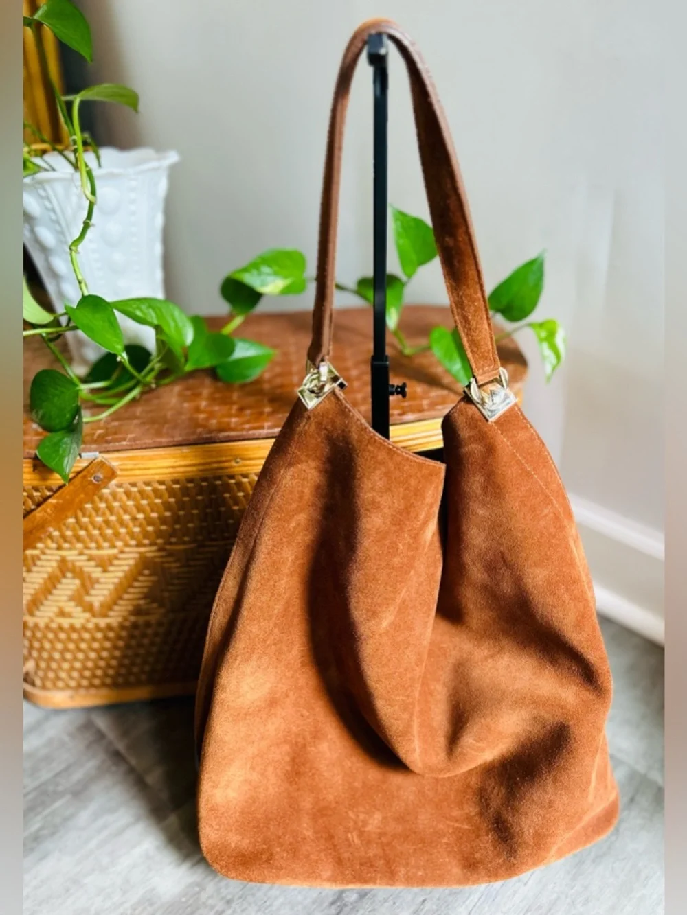 Furla Minerva Suede Hobo Bag Brown Chain Strap Shoulder Boho Luxe Italy Chic